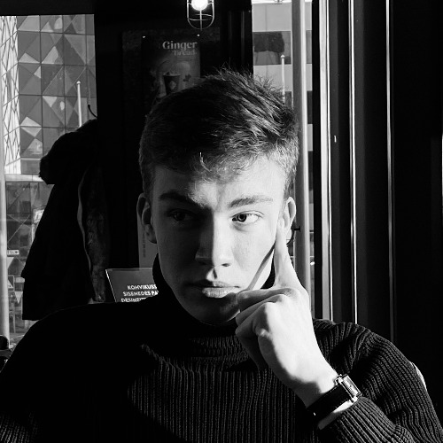 Figma profile picture for @rons