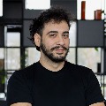 Andrea Cama